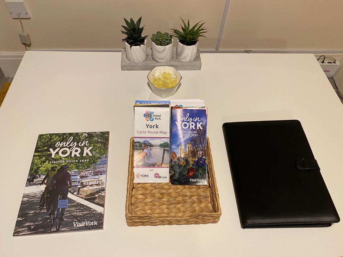 Cosy Riverside Apartment - Free Parking York Luaran gambar