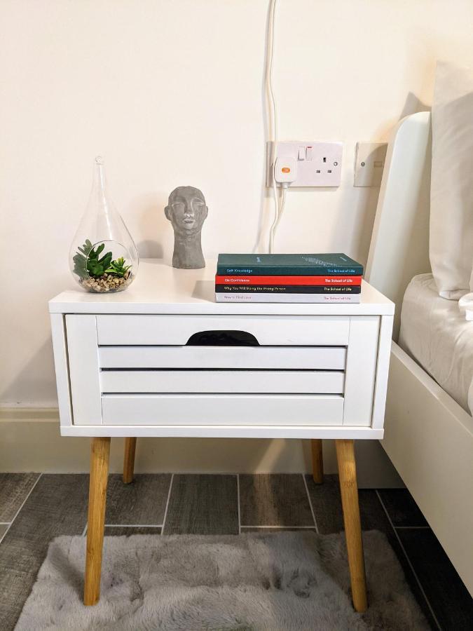 Cosy Riverside Apartment - Free Parking York Luaran gambar
